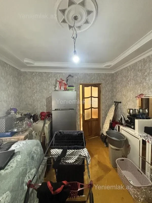 Satılır 6 otaqlı həyət evi 130 m²