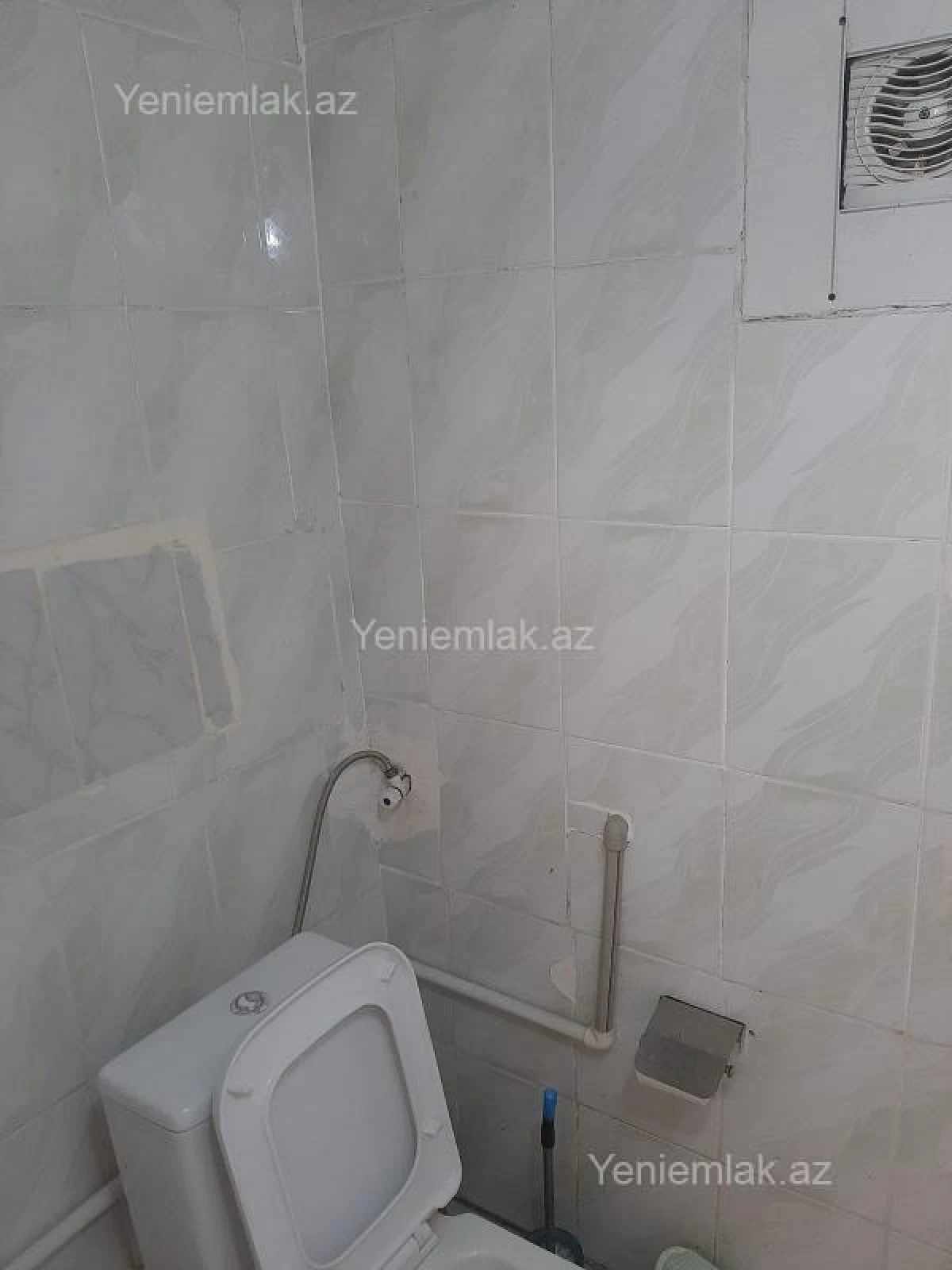 Satılır 6 otaqlı həyət evi 130 m²