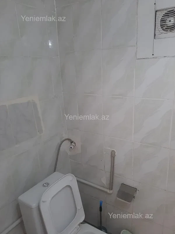 Satılır 6 otaqlı həyət evi 130 m²