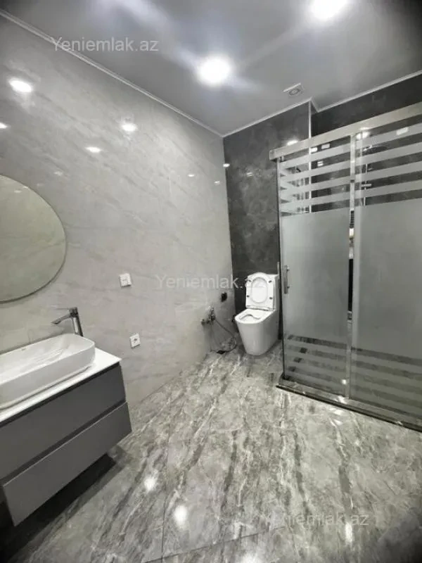 Satılır 2 otaqlı yeni tikili 60 m²