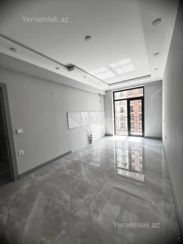 Satılır 2 otaqlı yeni tikili 60 m²