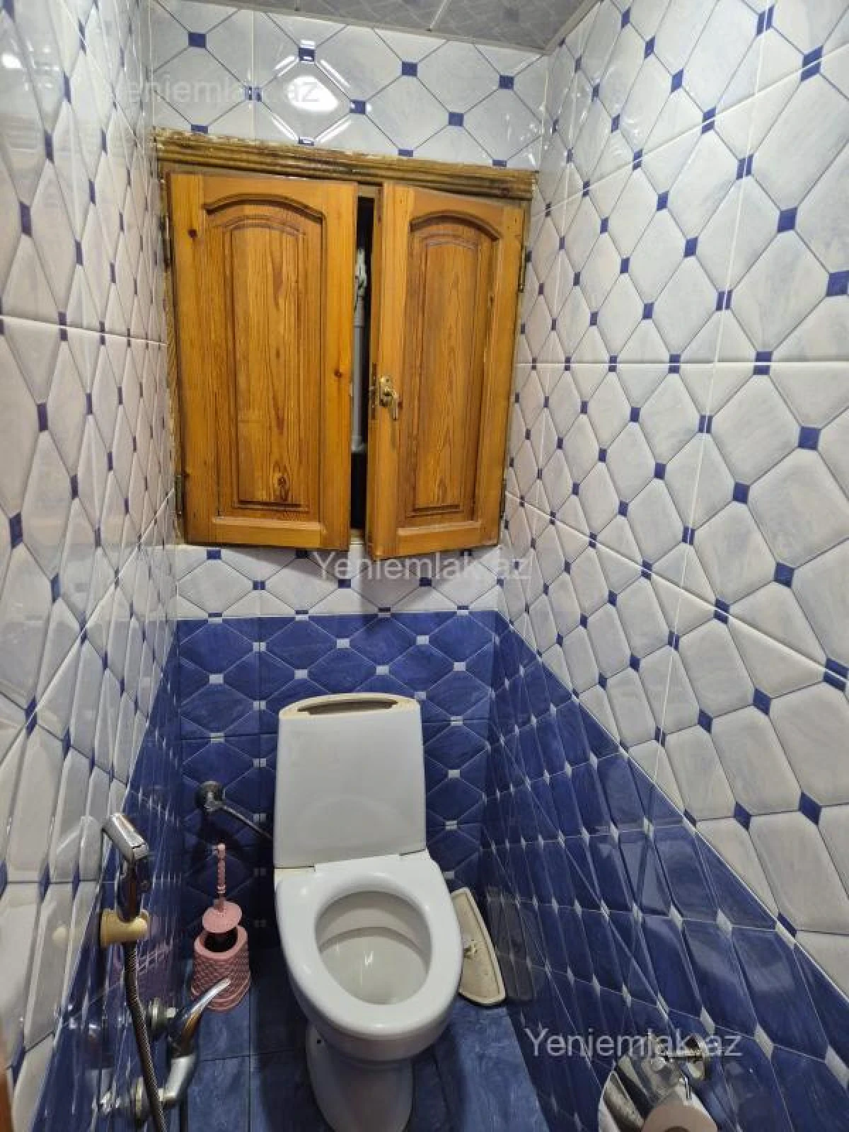 Satılır 2 otaqlı köhnə tikili 60 m²