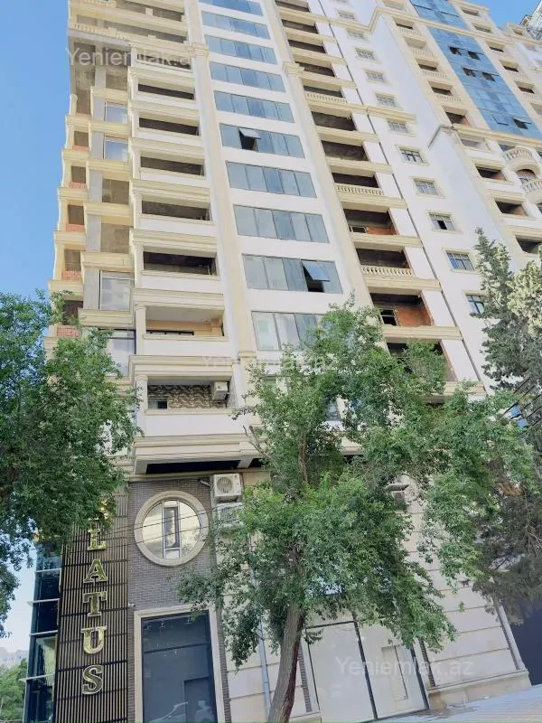 Satılır 2 otaqlı yeni tikili 112.5 m²