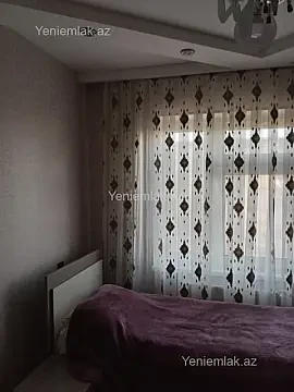 Satılır 4 otaqlı köhnə tikili 82 m²