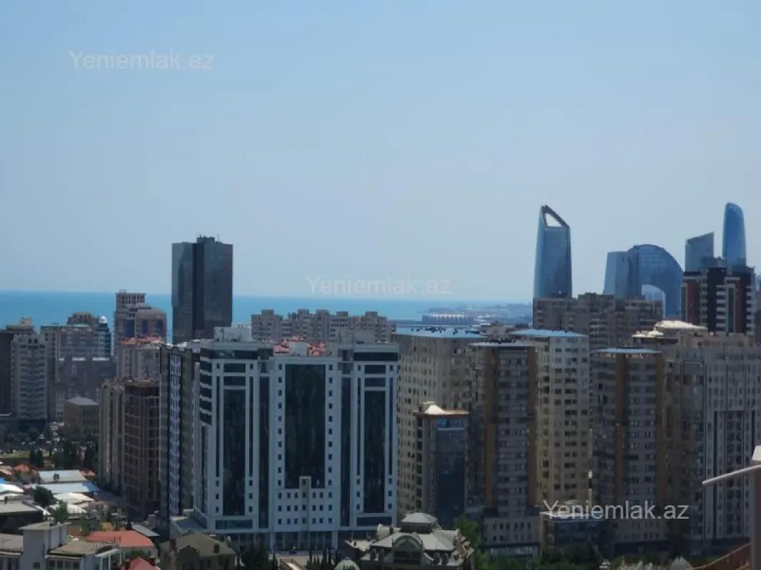 Satılır 3 otaqlı yeni tikili 110 m²
