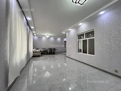 Satılır 8 otaqlı həyət evi 393 m²