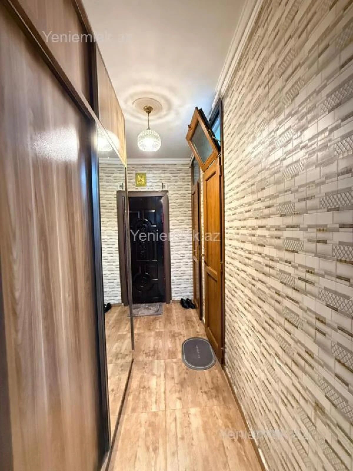 Satılır 2 otaqlı köhnə tikili 50 m²