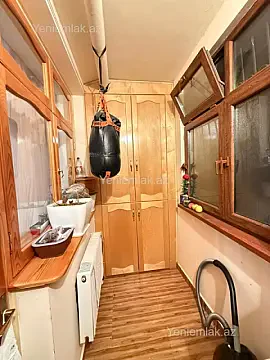 Satılır 2 otaqlı köhnə tikili 50 m²