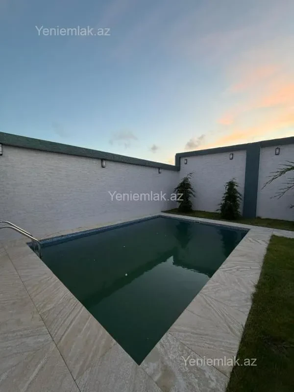 Satılır 4 otaqlı həyət evi 150 m²