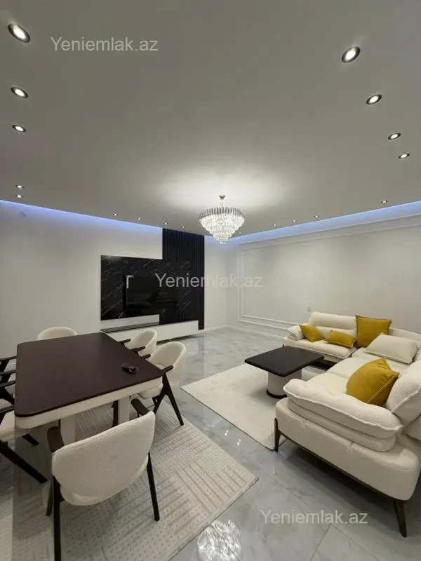 Satılır 4 otaqlı həyət evi 150 m²