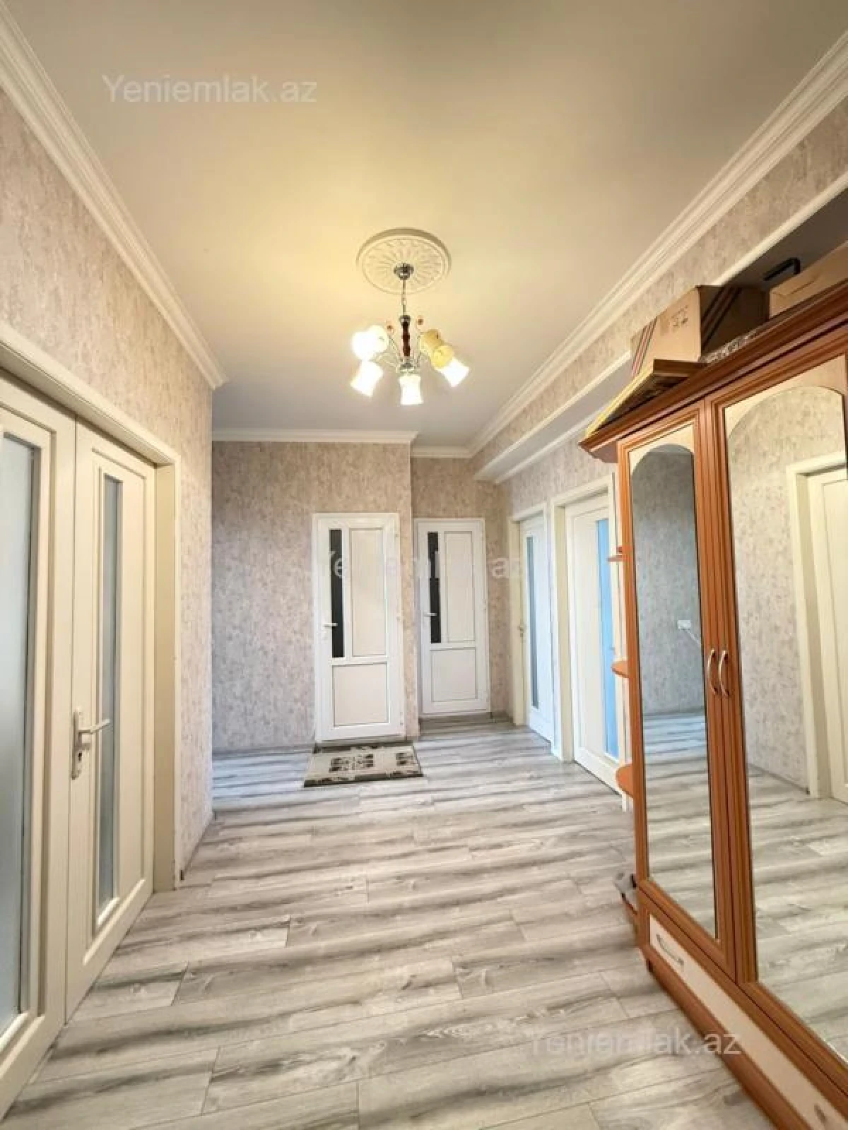 Satılır 3 otaqlı yeni tikili 95 m²