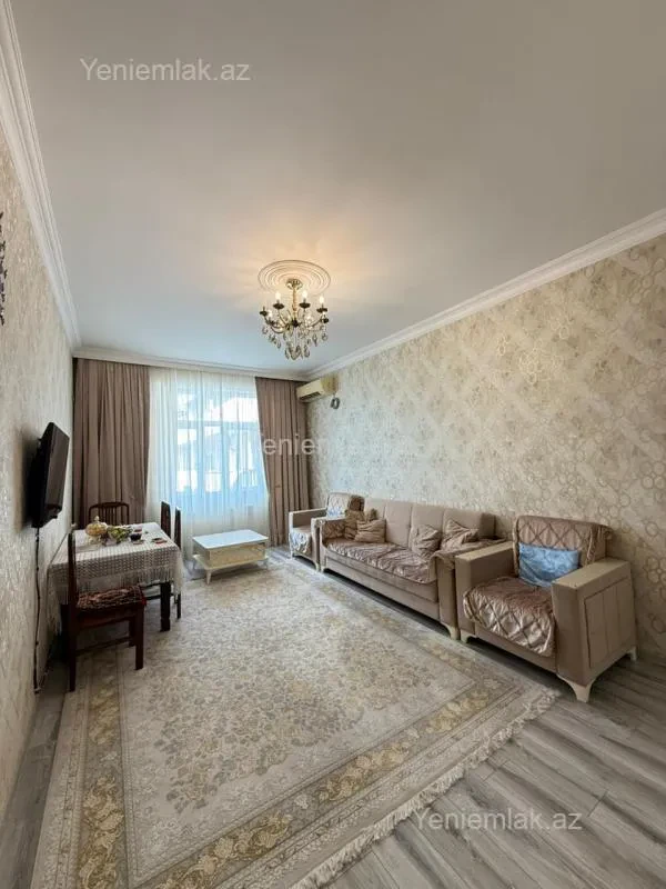 Satılır 3 otaqlı yeni tikili 95 m²