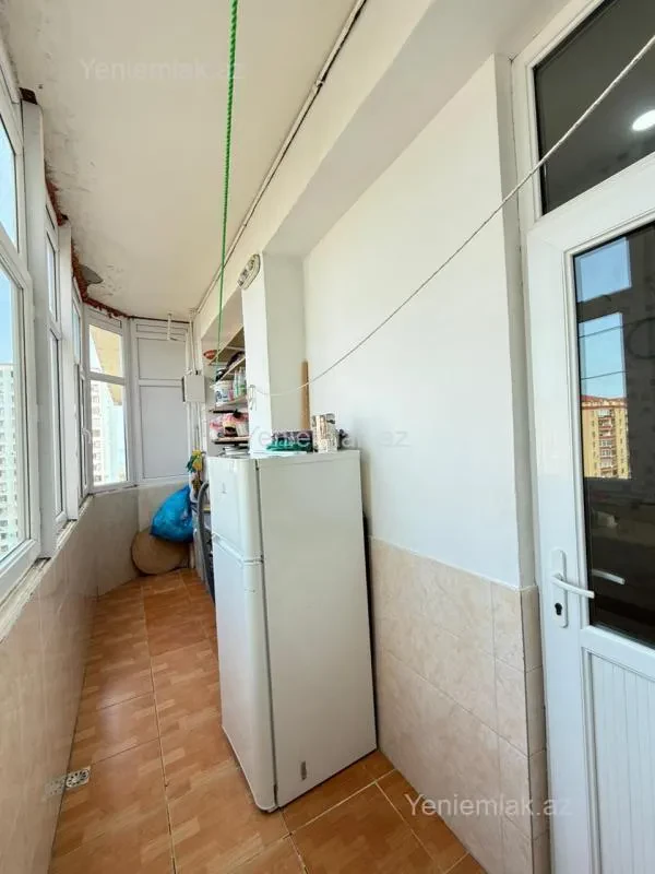 Satılır 3 otaqlı yeni tikili 95 m²