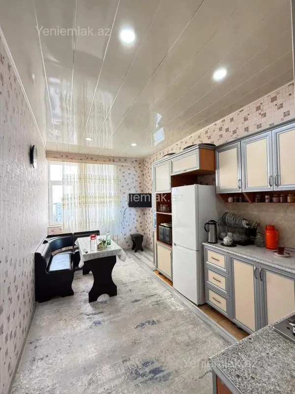Satılır 3 otaqlı yeni tikili 95 m²