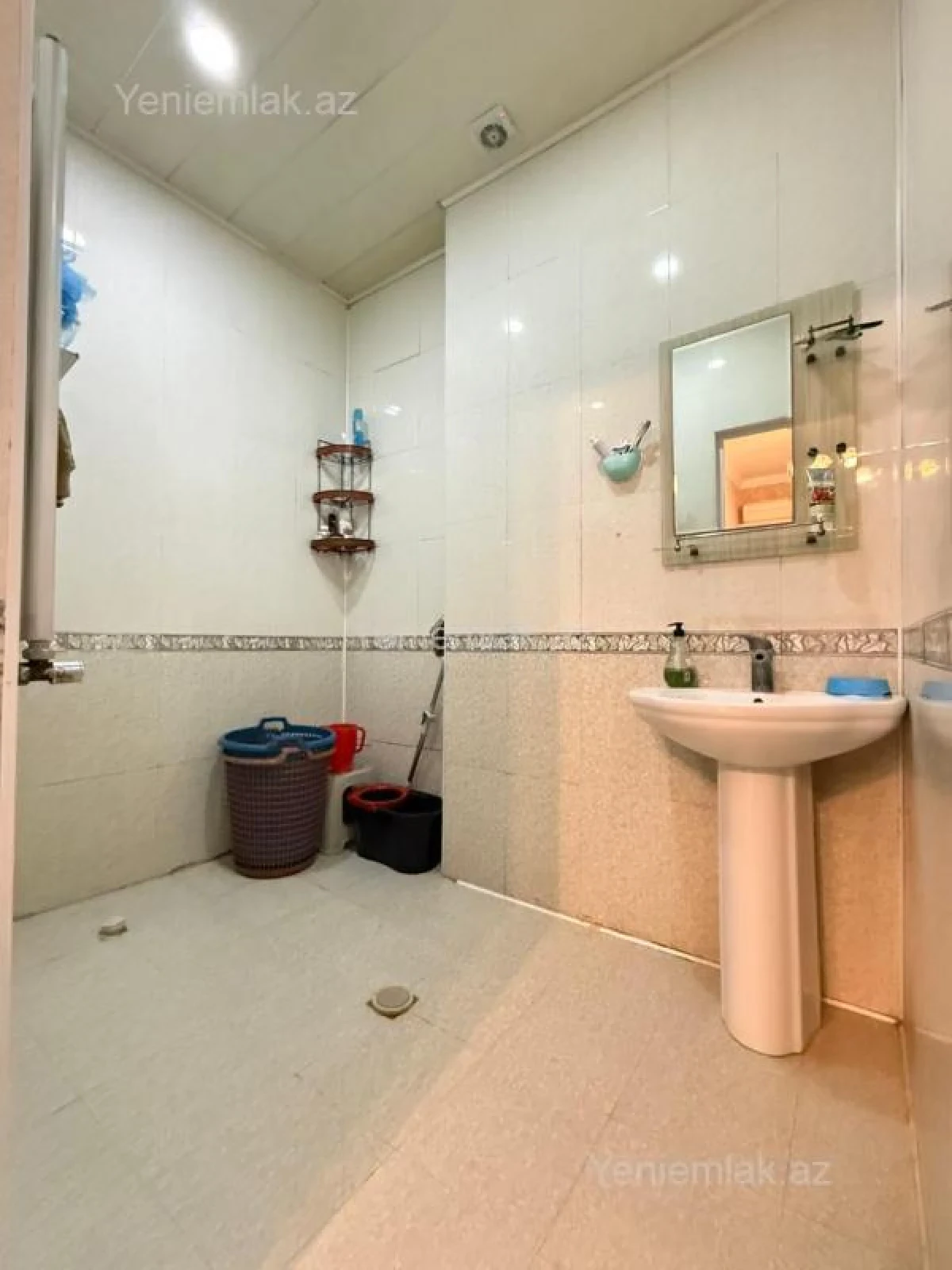 Satılır 3 otaqlı yeni tikili 95 m²