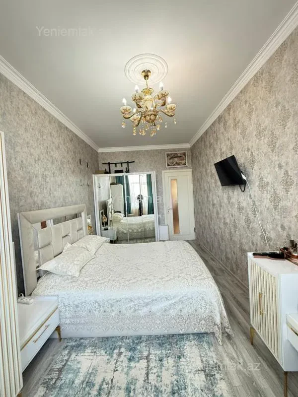 Satılır 3 otaqlı yeni tikili 95 m²
