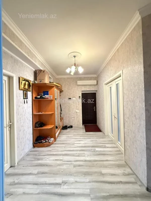 Satılır 3 otaqlı yeni tikili 95 m²