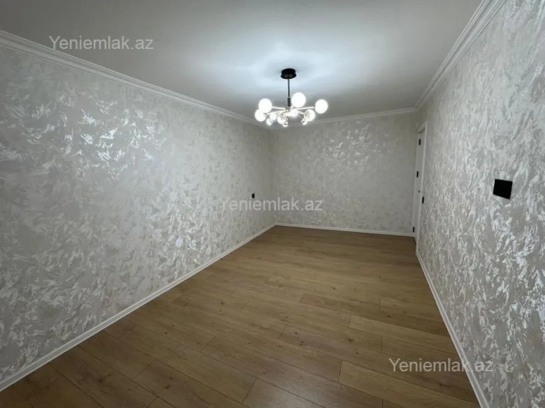 Satılır 3 otaqlı köhnə tikili 80 m²