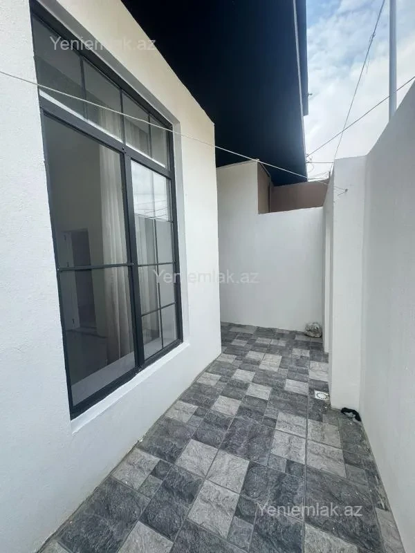 Satılır 6 otaqlı həyət evi 220 m²