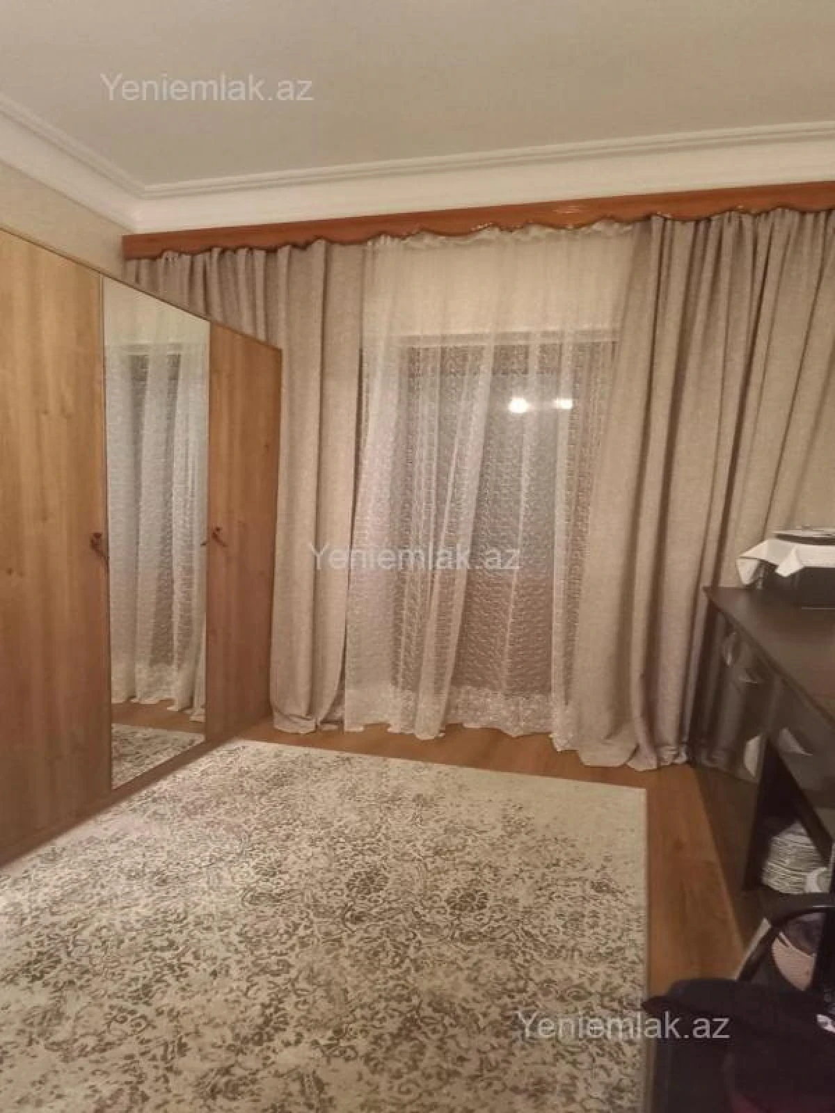 Satılır 2 otaqlı köhnə tikili 50 m²