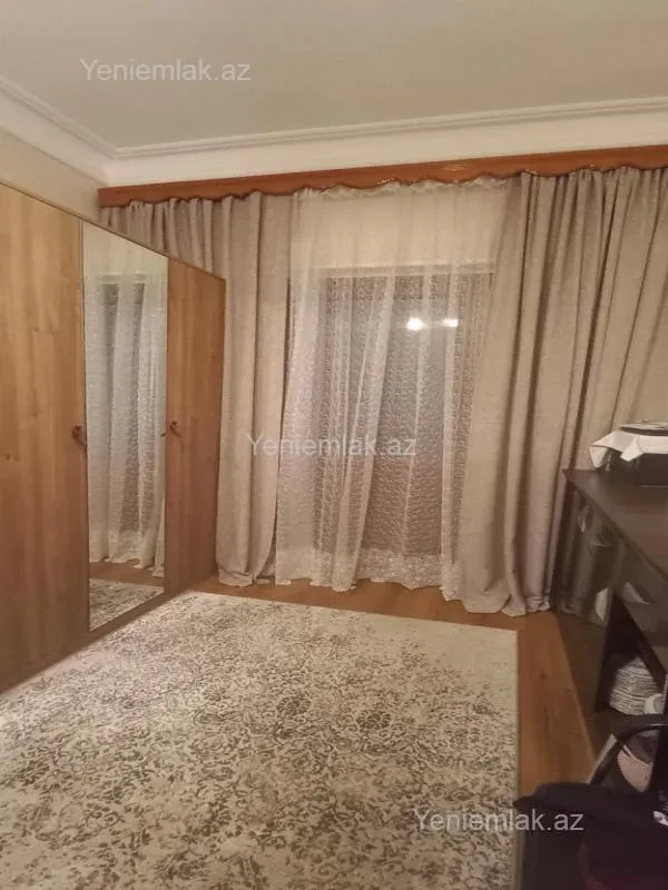 Satılır 2 otaqlı köhnə tikili 50 m²