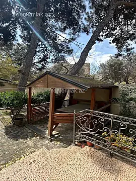 Satılır 4 otaqlı həyət evi 150 m²