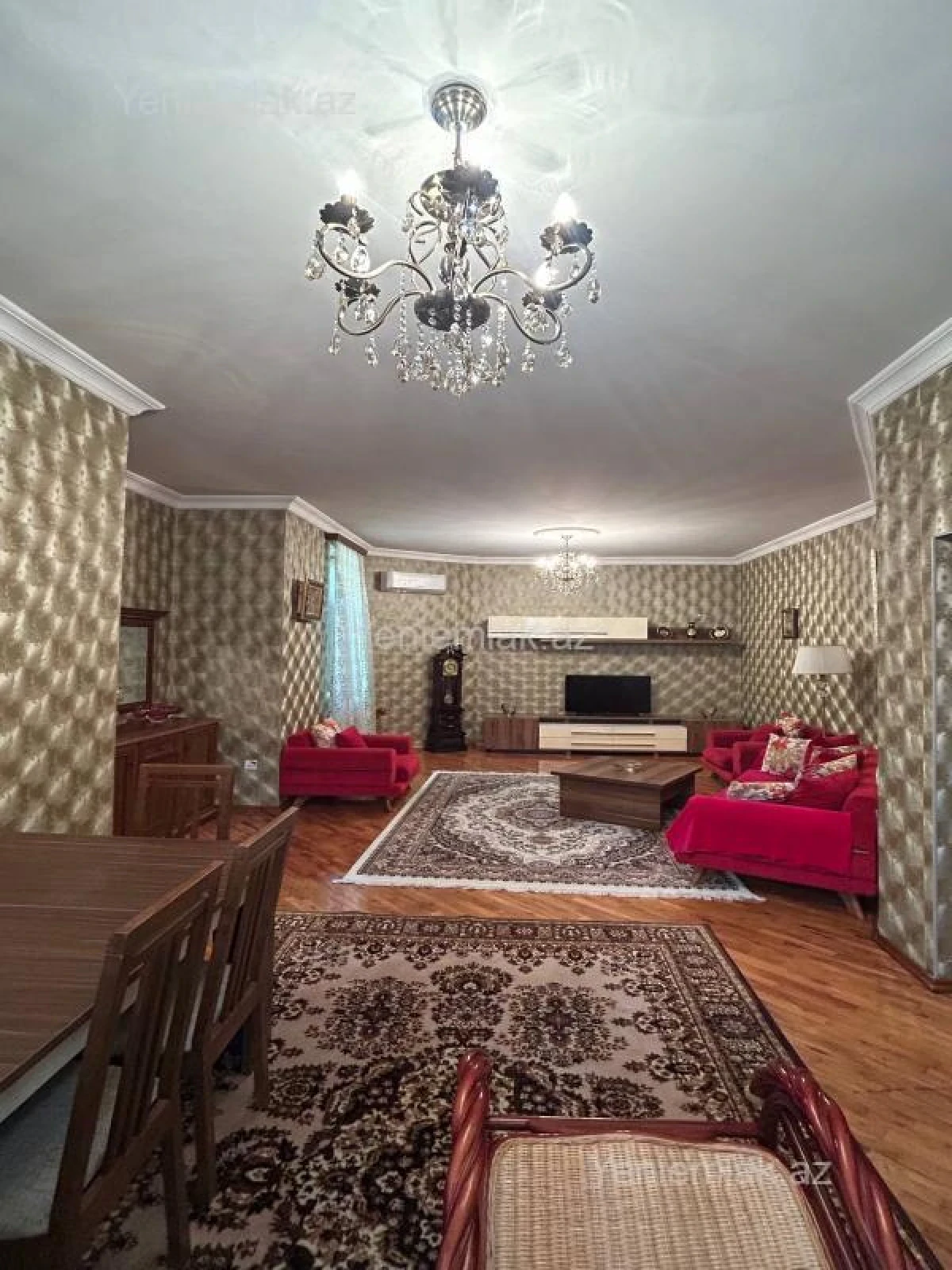 Satılır 4 otaqlı həyət evi 150 m²