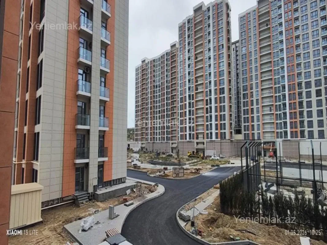 Satılır 2 otaqlı yeni tikili 72 m²