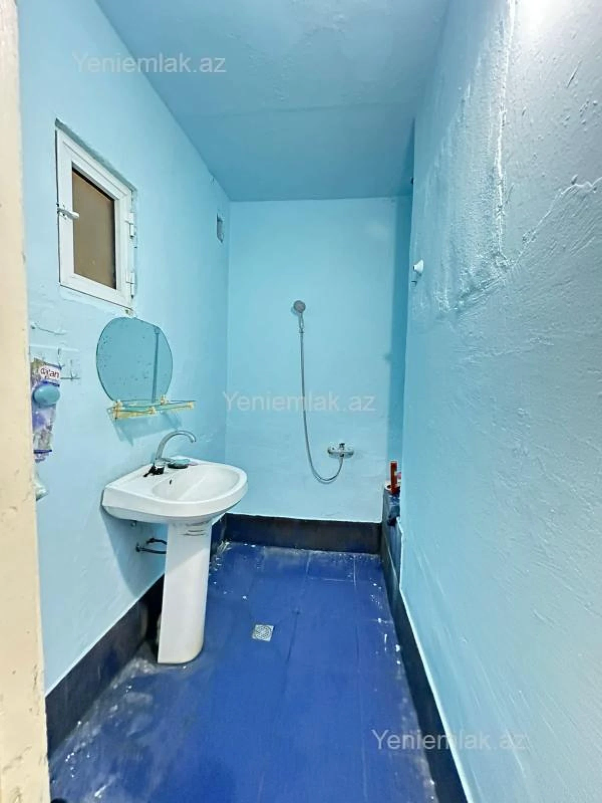 Satılır 3 otaqlı köhnə tikili 80 m²