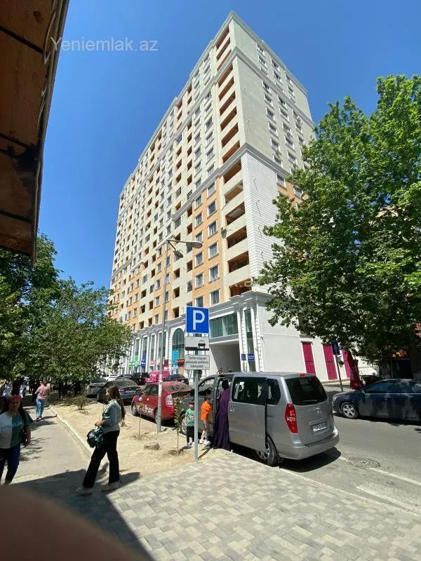 Satılır 2 otaqlı yeni tikili 110 m²