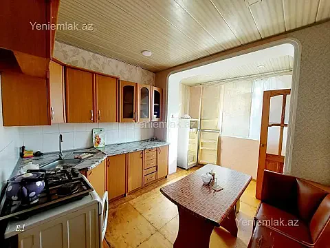 Satılır 4 otaqlı köhnə tikili 110 m² — Sumqayıt 4 otaq 110.00 m²