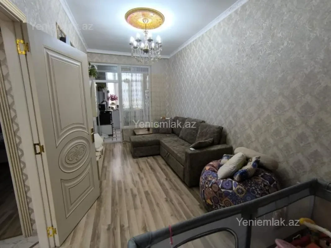 Satılır 2 otaqlı yeni tikili 60 m²
