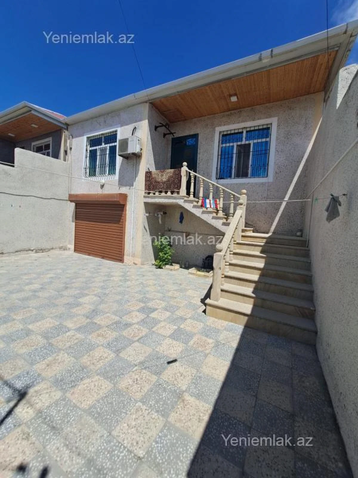 Satılır 4 otaqlı həyət evi 185 m²