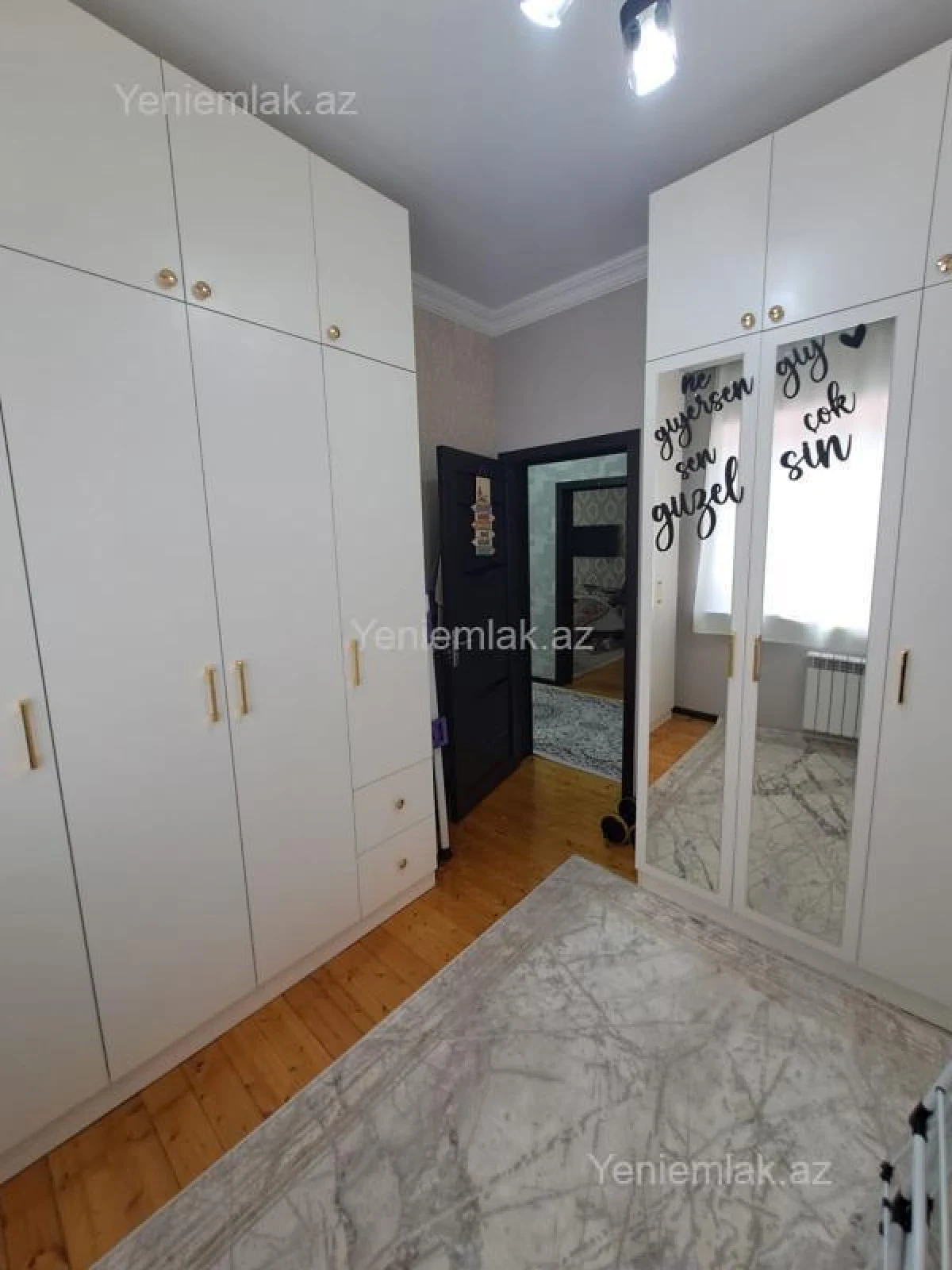 Satılır 4 otaqlı həyət evi 185 m²
