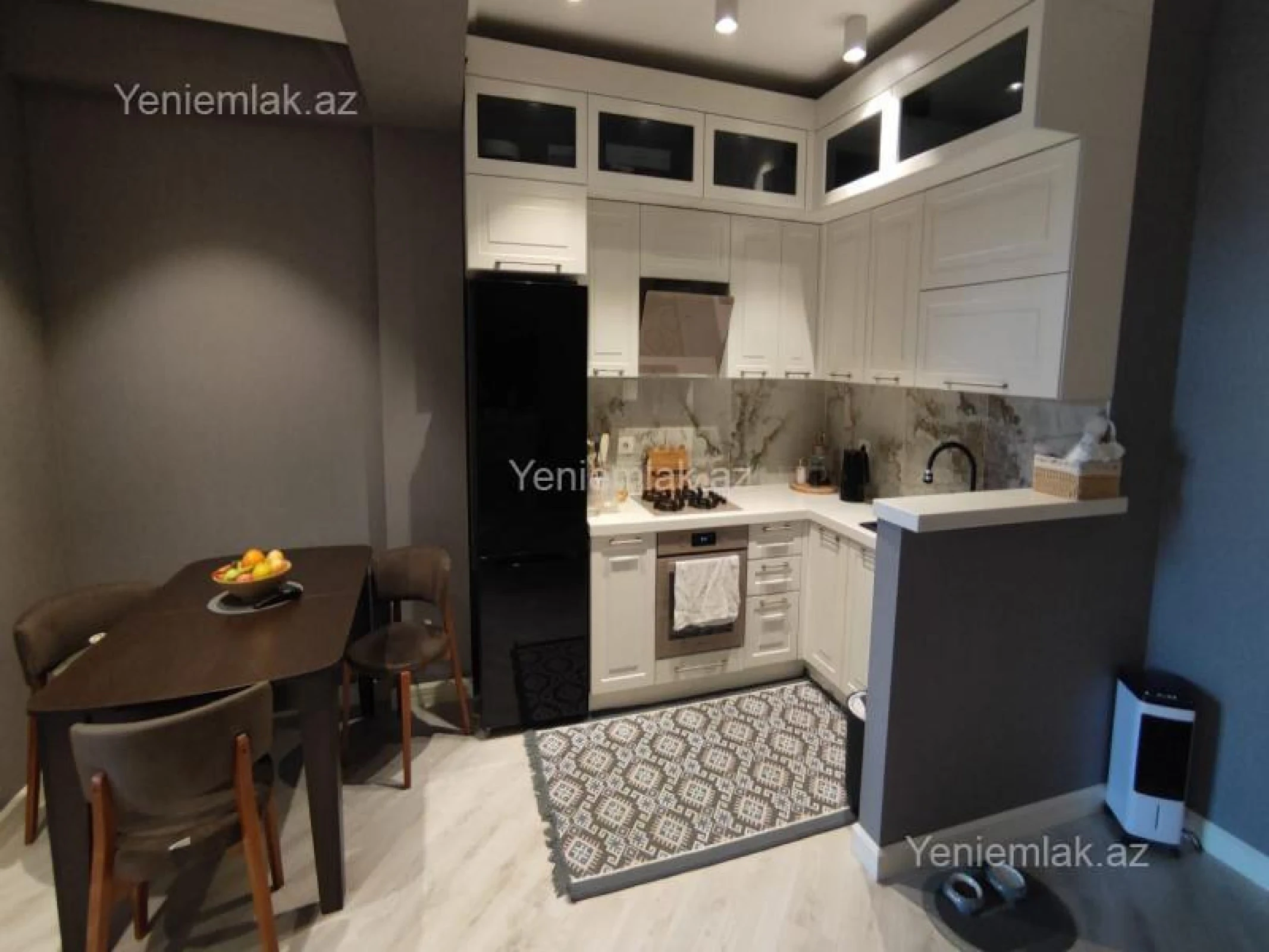 Satılır 3 otaqlı yeni tikili 85 m²