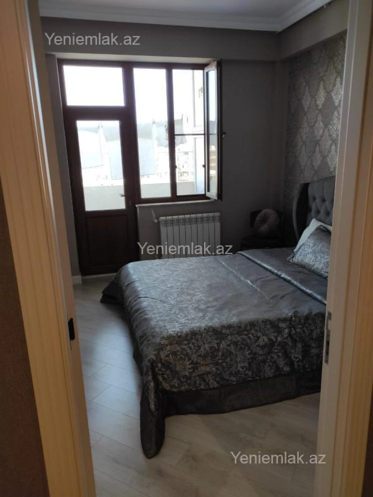 Satılır 3 otaqlı yeni tikili 85 m²