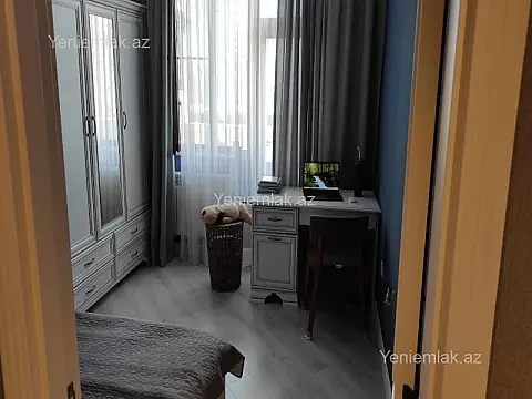 Satılır 3 otaqlı yeni tikili 85 m²