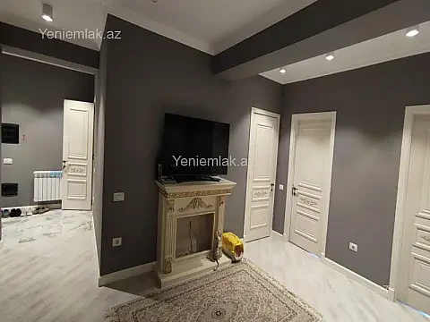 Satılır 3 otaqlı yeni tikili 85 m²