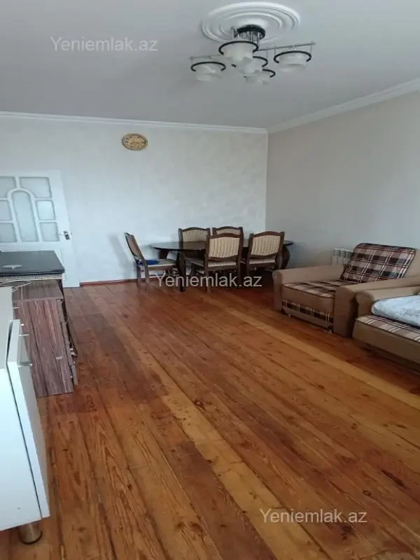 Satılır 2 otaqlı köhnə tikili 47 m²