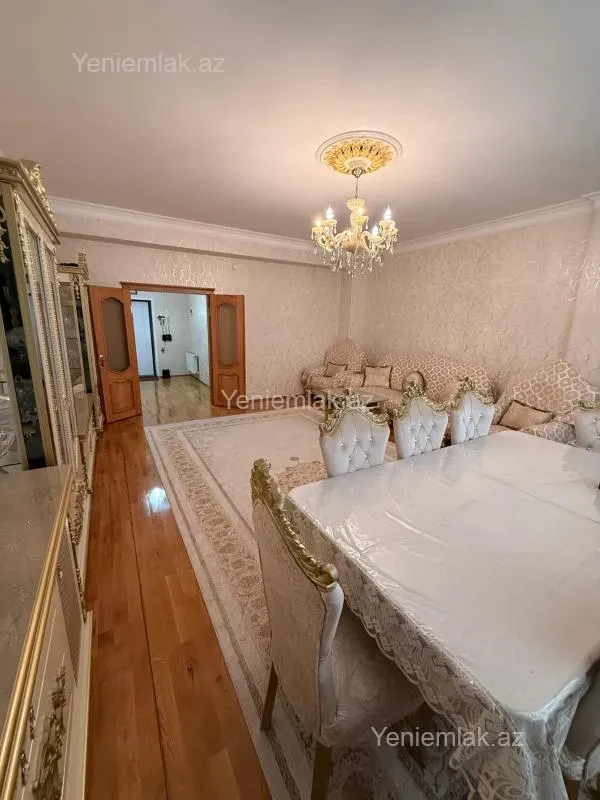 Satılır 2 otaqlı yeni tikili 105 m²