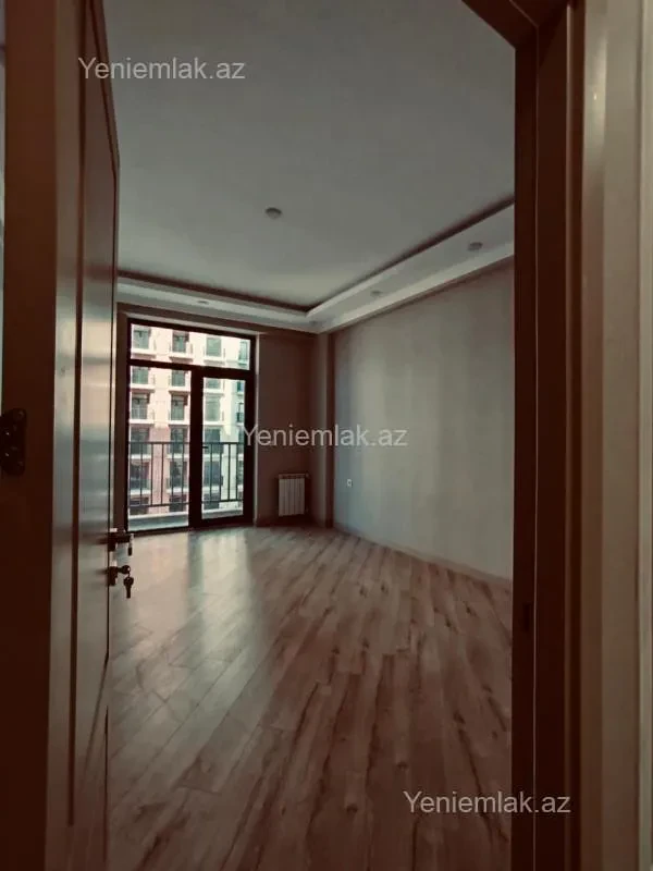Satılır 2 otaqlı yeni tikili 88 m²