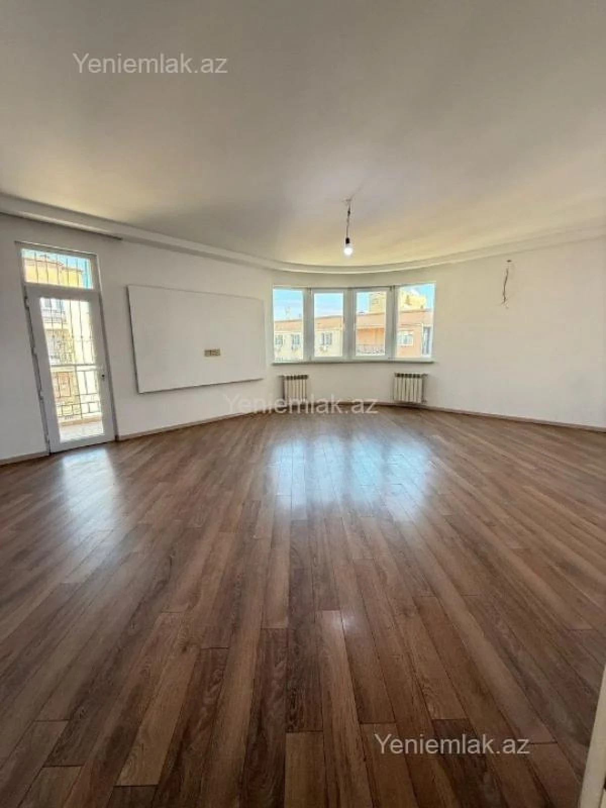 Satılır 2 otaqlı yeni tikili 93 m²