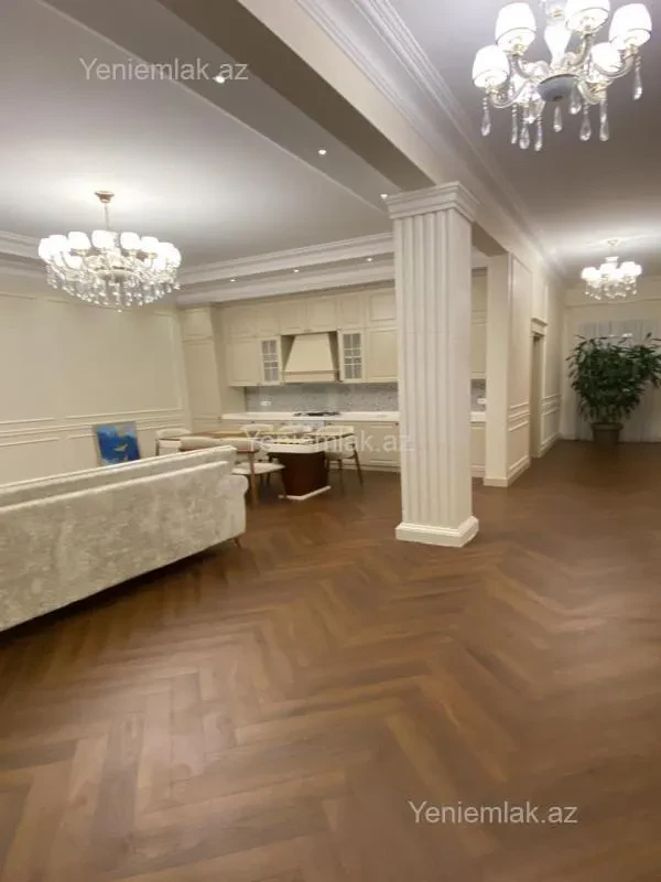 Satılır 4 otaqlı həyət evi 150 m²