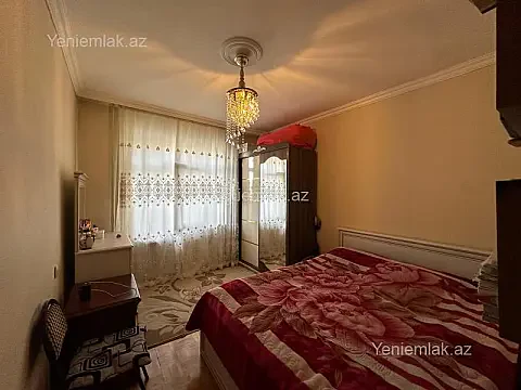 Satılır 3 otaqlı köhnə tikili 83 m²