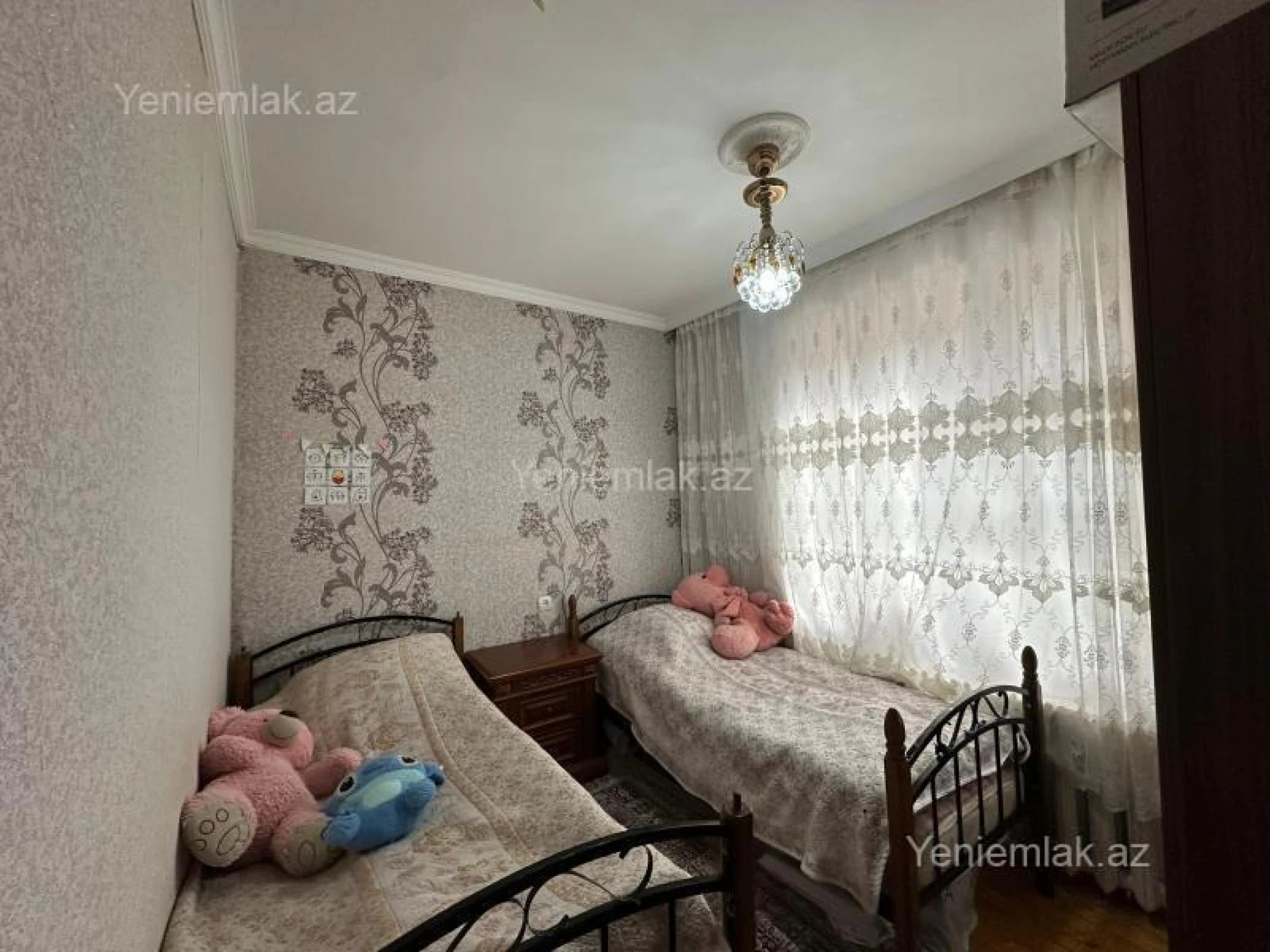 Satılır 3 otaqlı köhnə tikili 83 m²