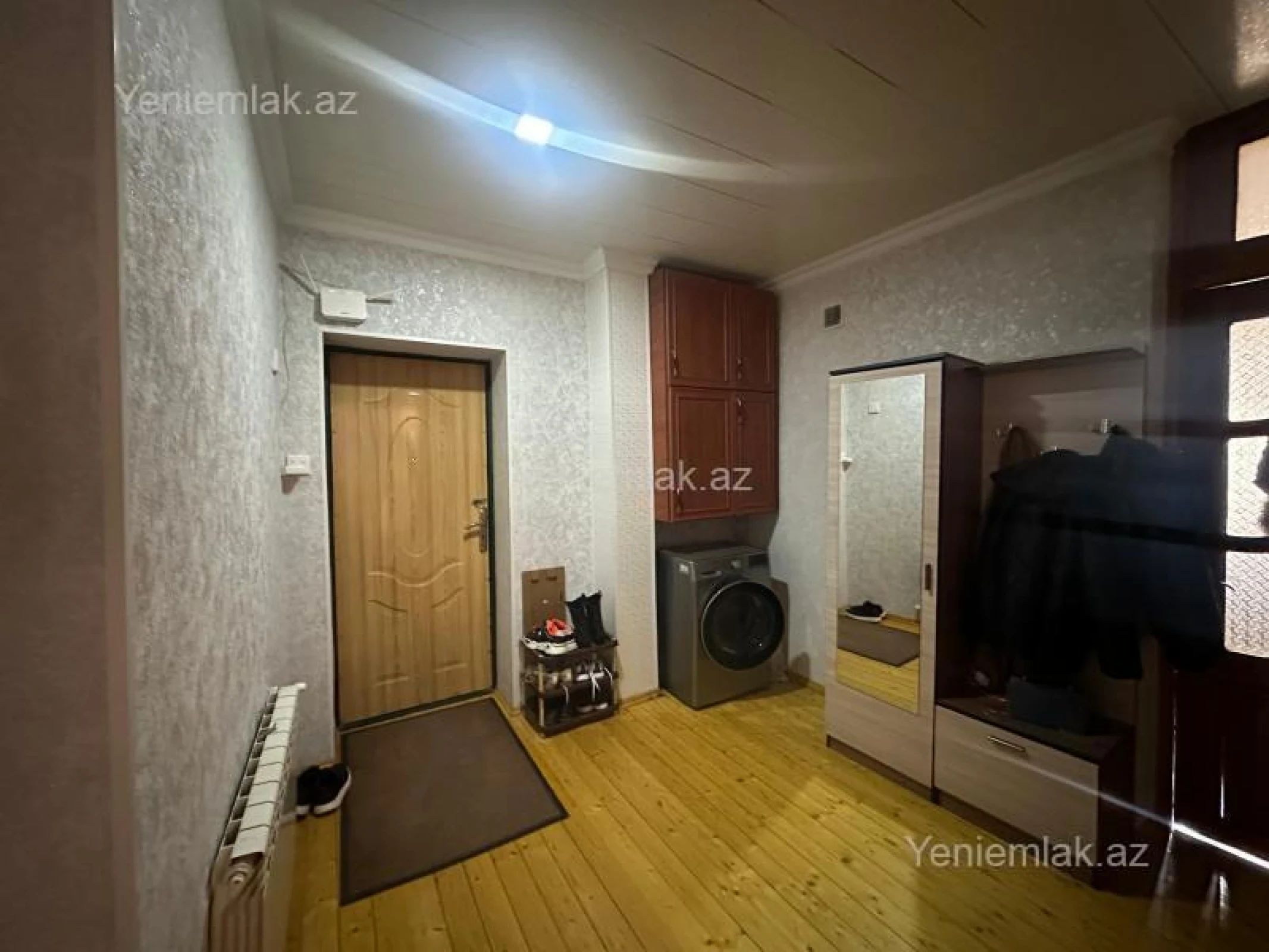 Satılır 3 otaqlı köhnə tikili 83 m²