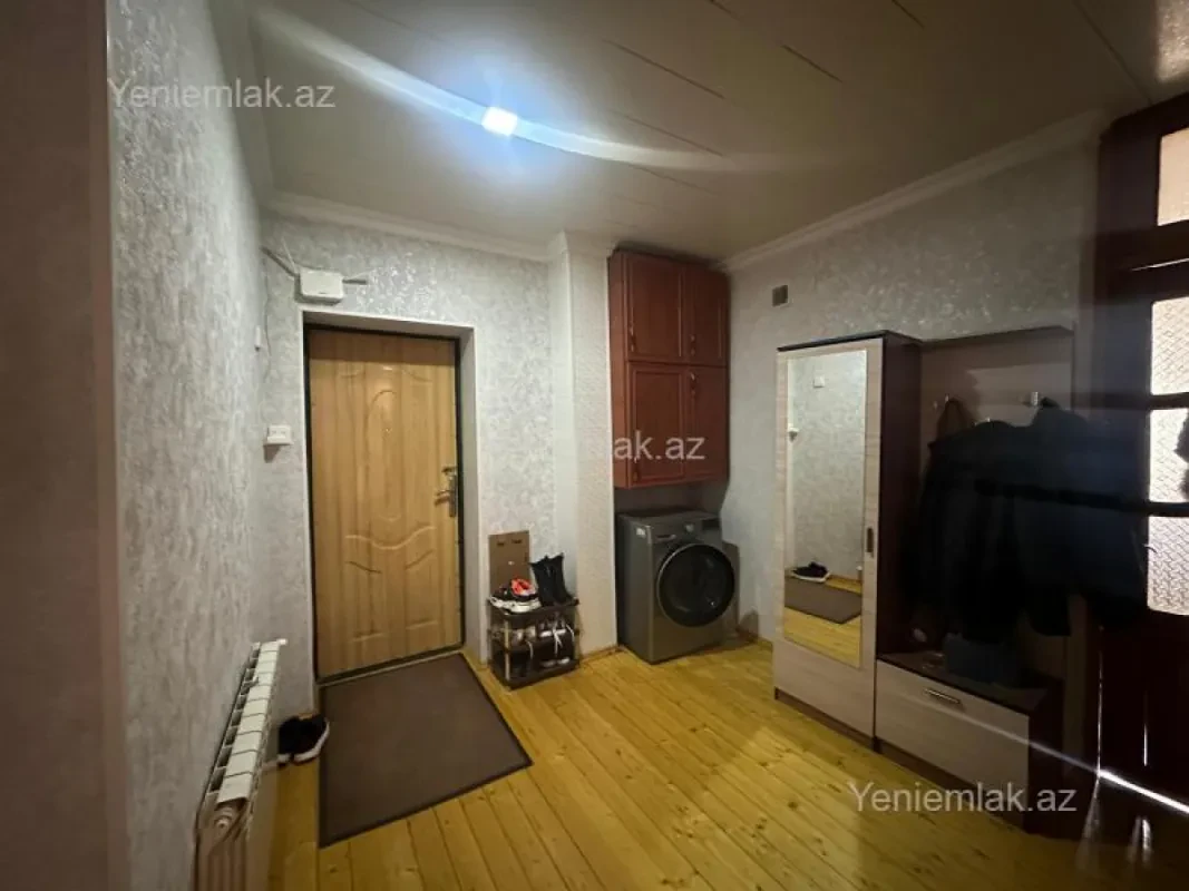 Satılır 3 otaqlı köhnə tikili 83 m²