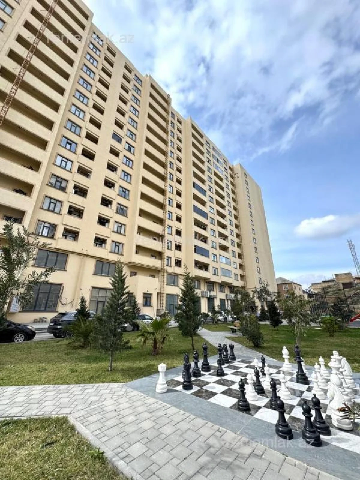 Satılır 3 otaqlı yeni tikili 80 m²