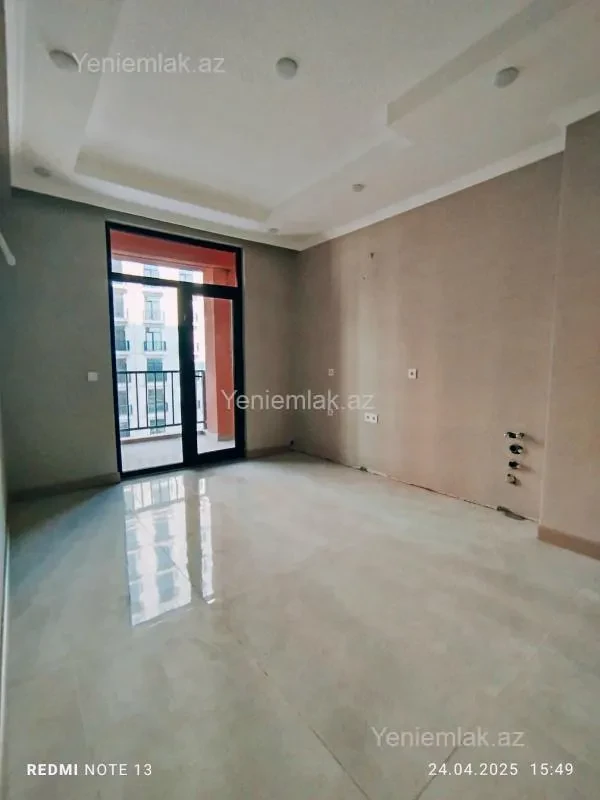 Satılır 2 otaqlı yeni tikili 77 m²