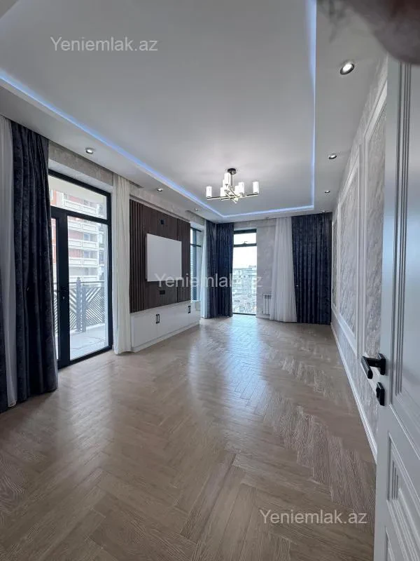Satılır 2 otaqlı yeni tikili 59 m²